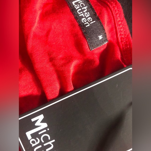 NWT Michael Lauren Curved Hem Soft Tank in Red - Size M - Picture 3 of 4